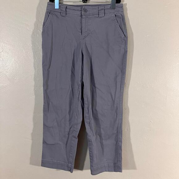 A New Day Grey Capri pants with pockets - Picture 1 of 5